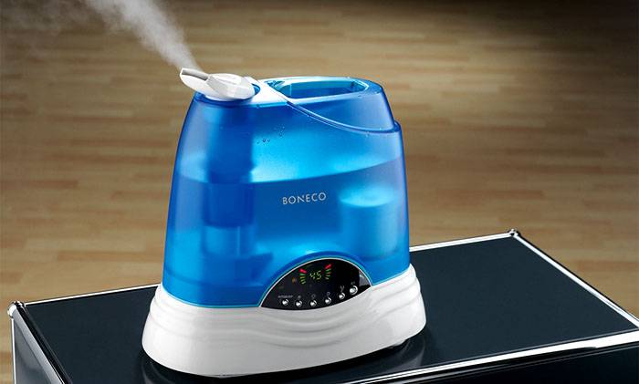 Um produto de fábrica parece mais bonito do que um feito em casa. Este umidificador é seguro para o bebê.