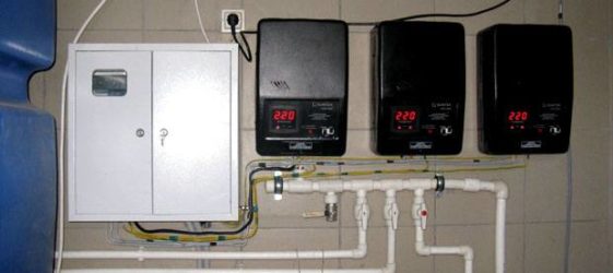 So wählen Sie einen 220-V-Spannungsstabilisator für zu Hause