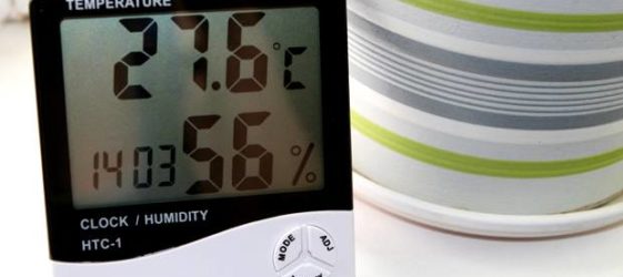 Die Luftfeuchtigkeitsrate in der Wohnung