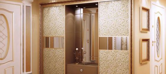 Glidende garderobe i gangen: design, fotoideer
