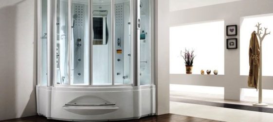 Duschkabine mit Badewanne