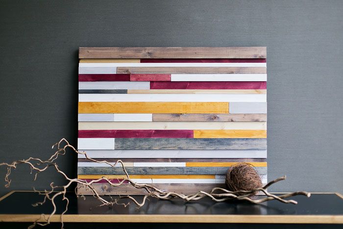 Um den Raum zu dekorieren, können Sie handgefertigte Dinge verwenden. Diese finden Sie in den Online-Shops von Handmade Works