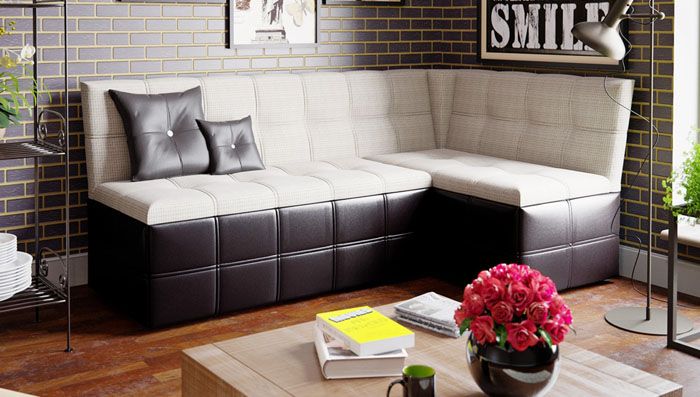 Sofa z miejscem do spania w kuchni