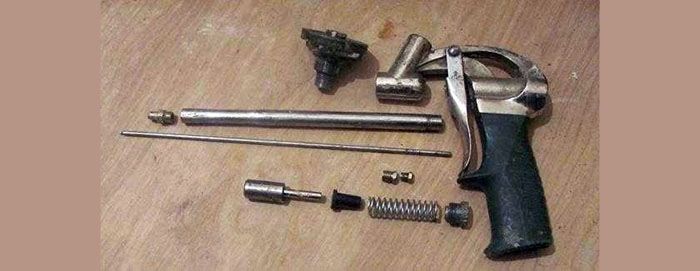 La capacitat de desmuntar la pistola per obtenir escuma de poliuretà simplifica enormement el seu manteniment