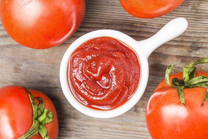 Hjemmelavet eller købt tomatpasta vil gøre for erhvervslivet, dette er et fremragende praktisk værktøj