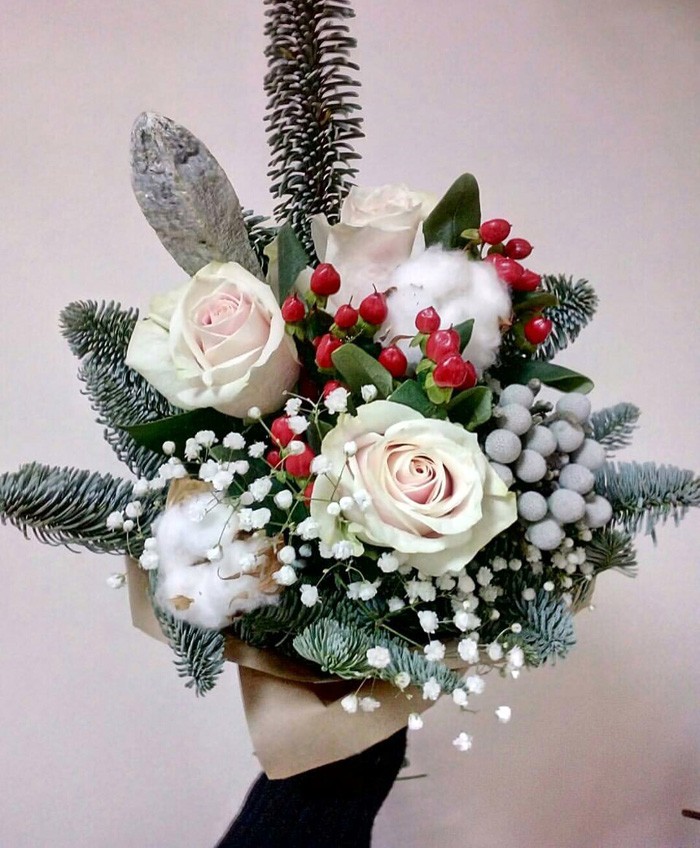 Als amants dels arbres petits els encantarà el petit ram que simbolitza l’arbre de coníferes de Cap d’Any