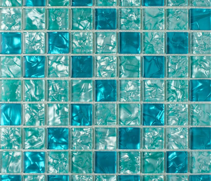 Venezianisches Glas ist sehr schön, hat Eigenschaften wie Haltbarkeit, Wasserbeständigkeit, Hitze- und Frostbeständigkeit, Schlagfestigkeit