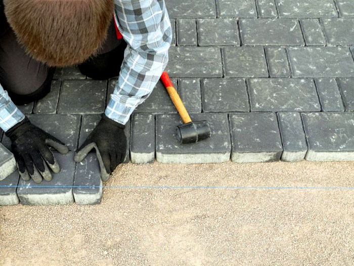 Elemente, die zugeschnitten werden müssen, sollten am besten für später aufbewahrt werden.